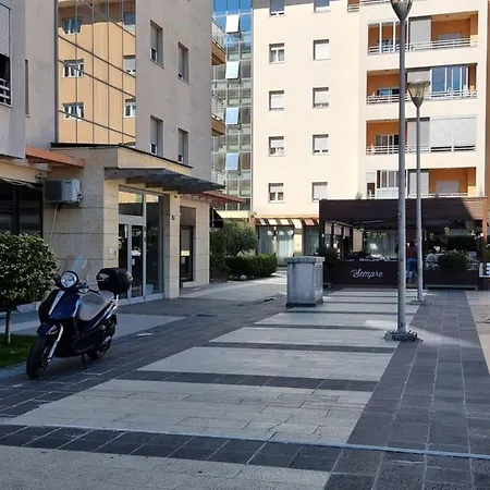 Victoria Kvart * Podgorica